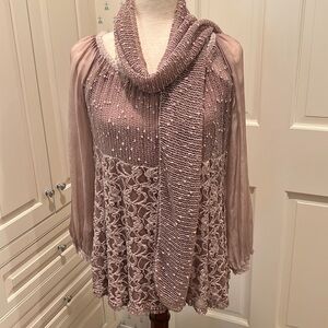 MAUVE/DUSTY ROSE COLORED LONG TOP WITH ROUND NECK AND SHEER SLEEVES